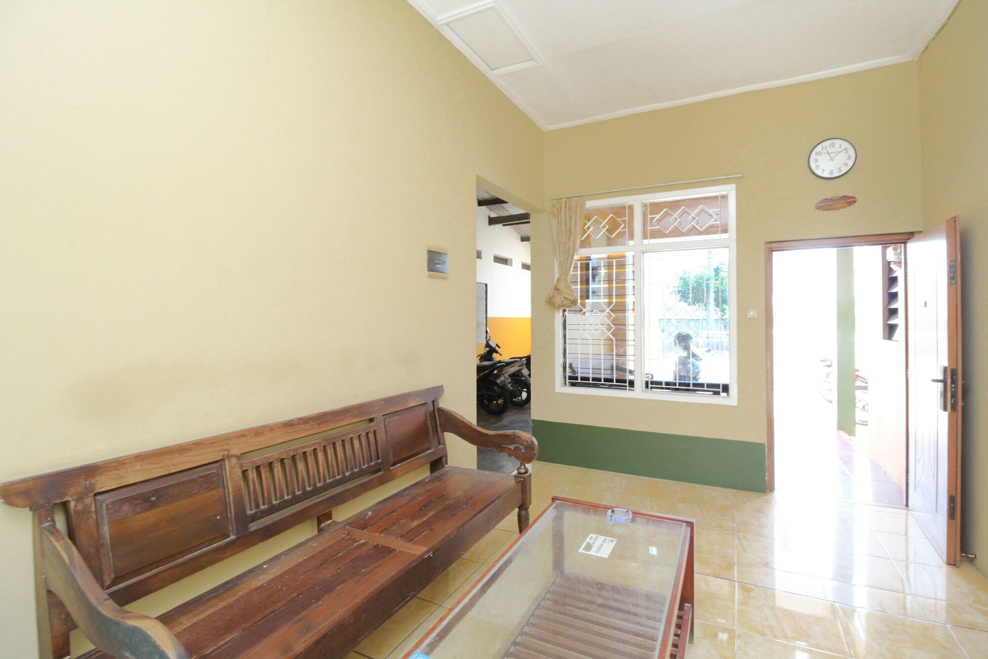 Reddoorz Syariah Near Prpp Semarang Otel Dış mekan fotoğraf